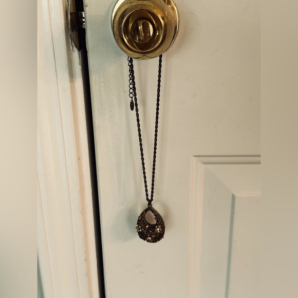 Vintage Bronze basket Necklace - Picture 2 of 4